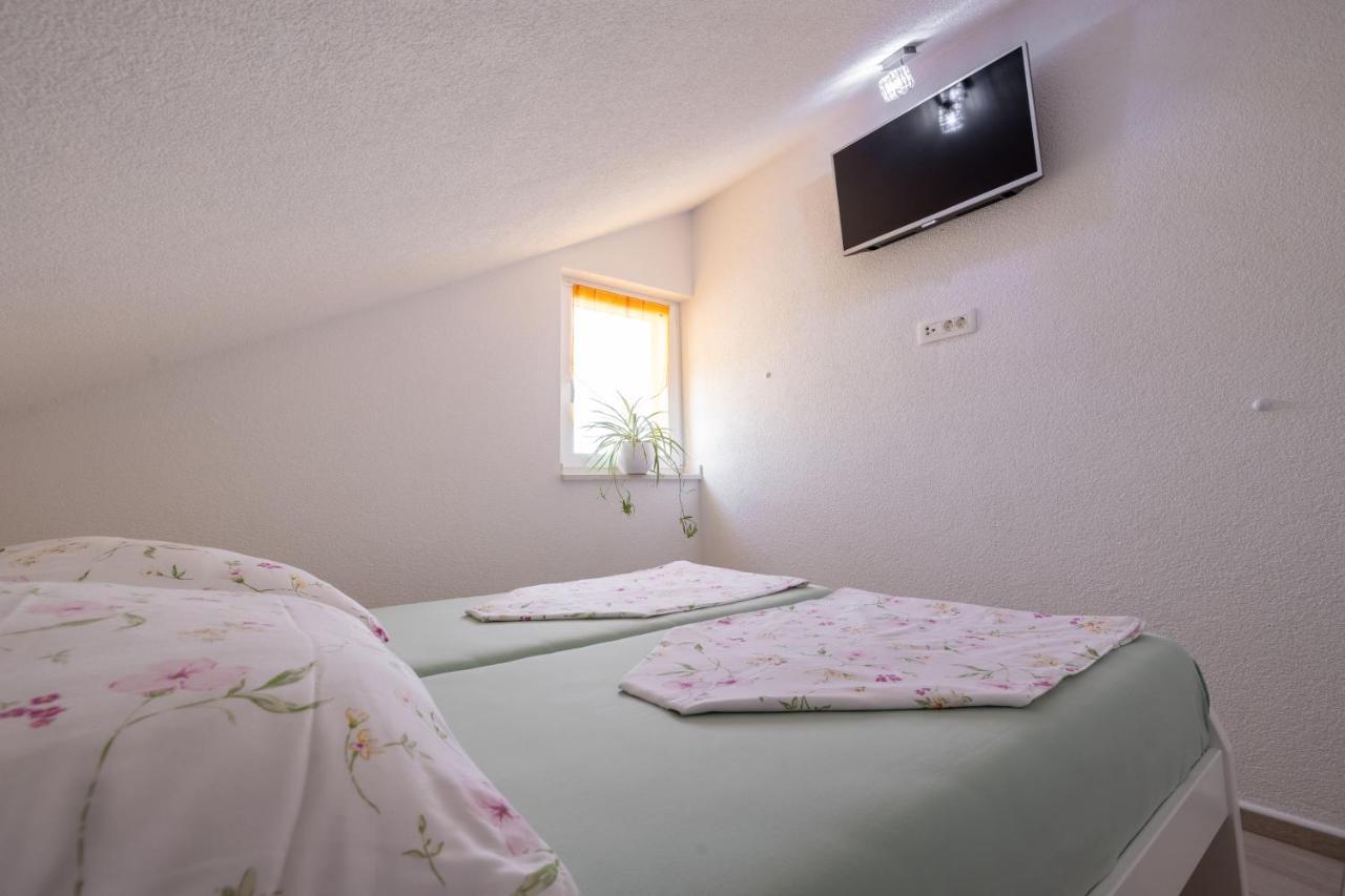 Apartmani Soldan Макарска Екстериор снимка