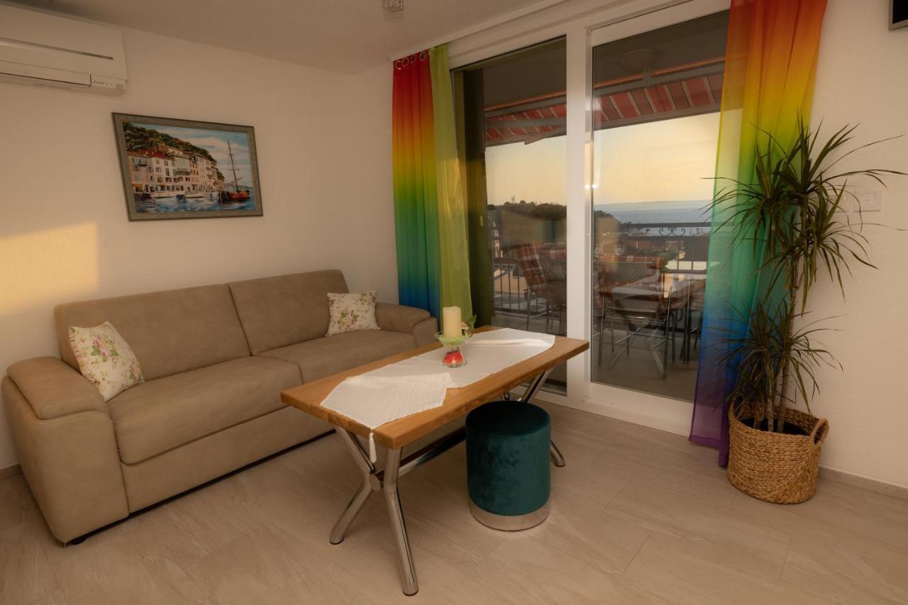 Apartmani Soldan Макарска Екстериор снимка